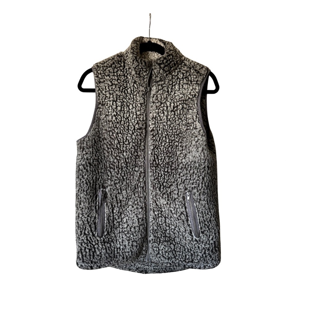Thread & Supply Textured Fleece Vest